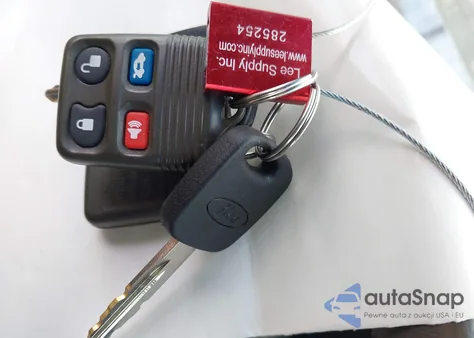 1999 Mercury Grand Marquis Ls z USA, uszkodzony, nr VIN 2MEFM75WXXX622118